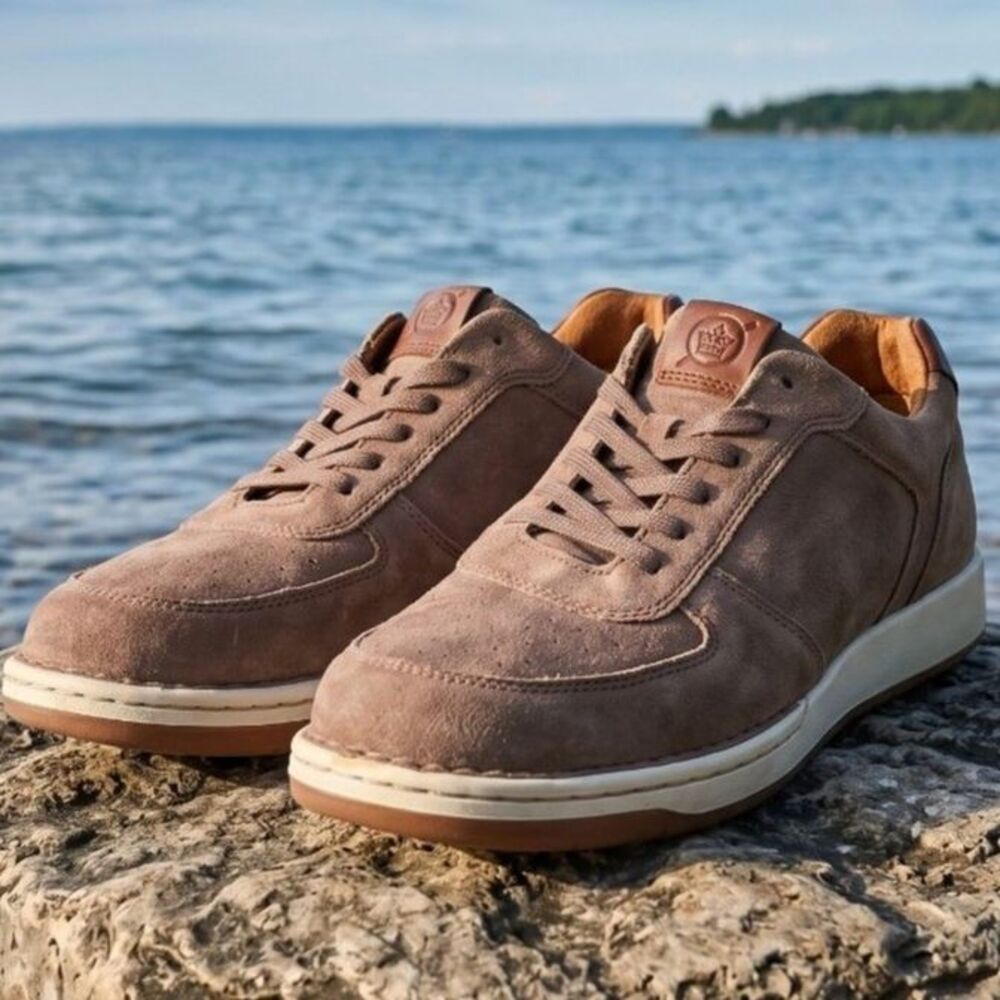 Born Shoes Men Suede 10M Captain Distressed Leather Walking Court Sneakers
